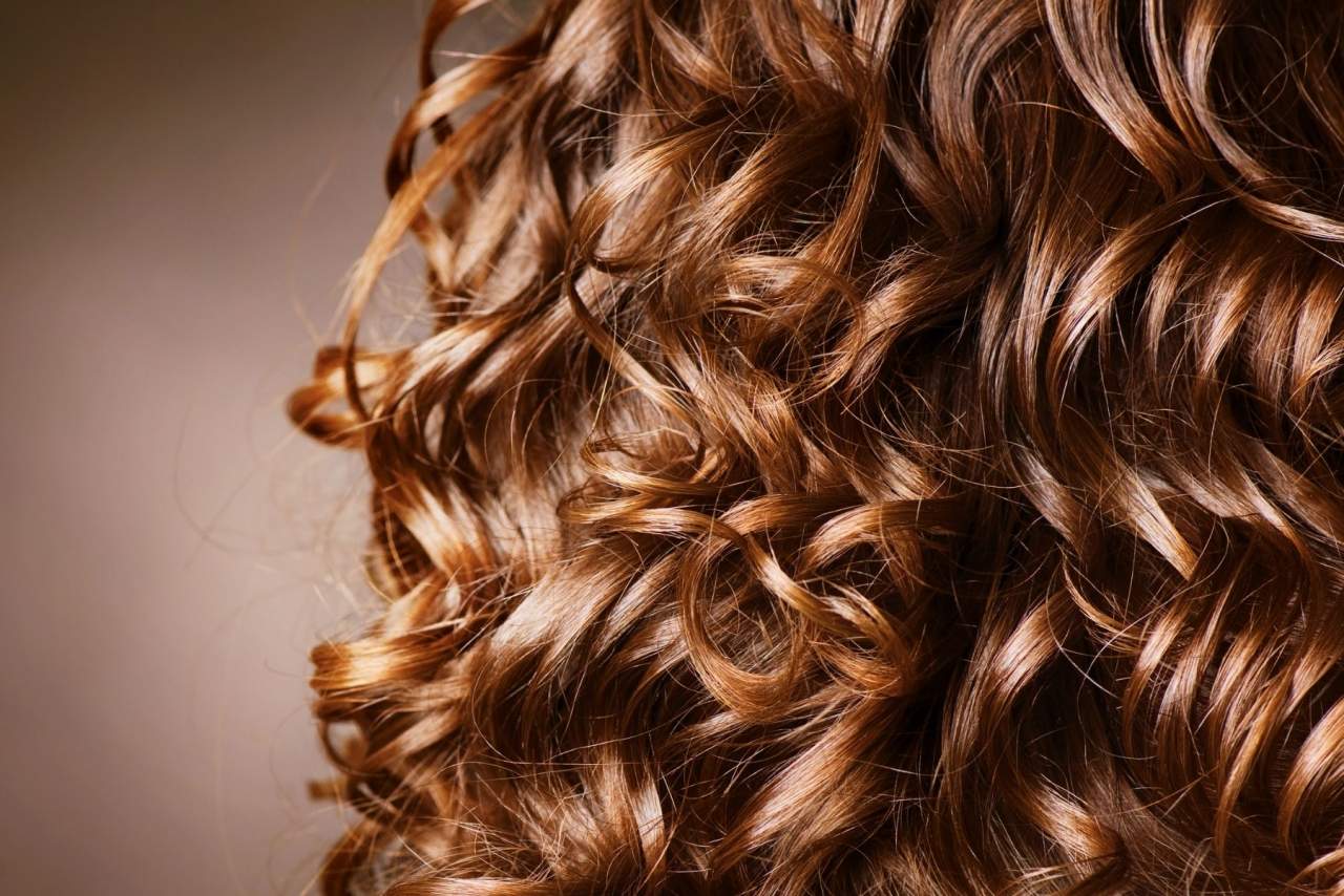 Los mejores geles fijadores: bounce curl light creme gel