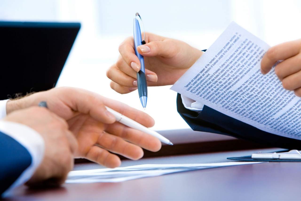 Anular contratos de tarjetas de crédito por cláusula abusiva: la solución de la plataforma Víctimas del Crédito