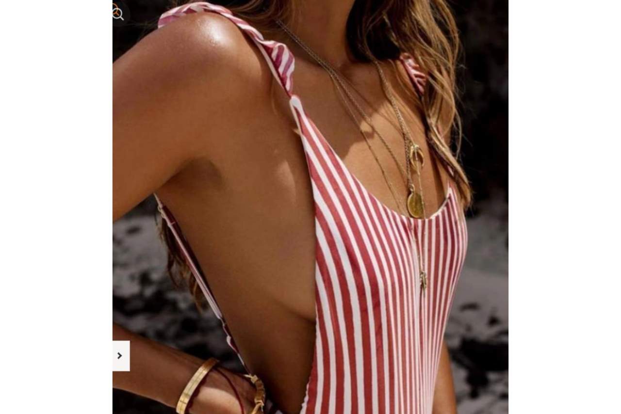 El diseño y el color se unen en los bañadores y bikinis Pasarelle este verano