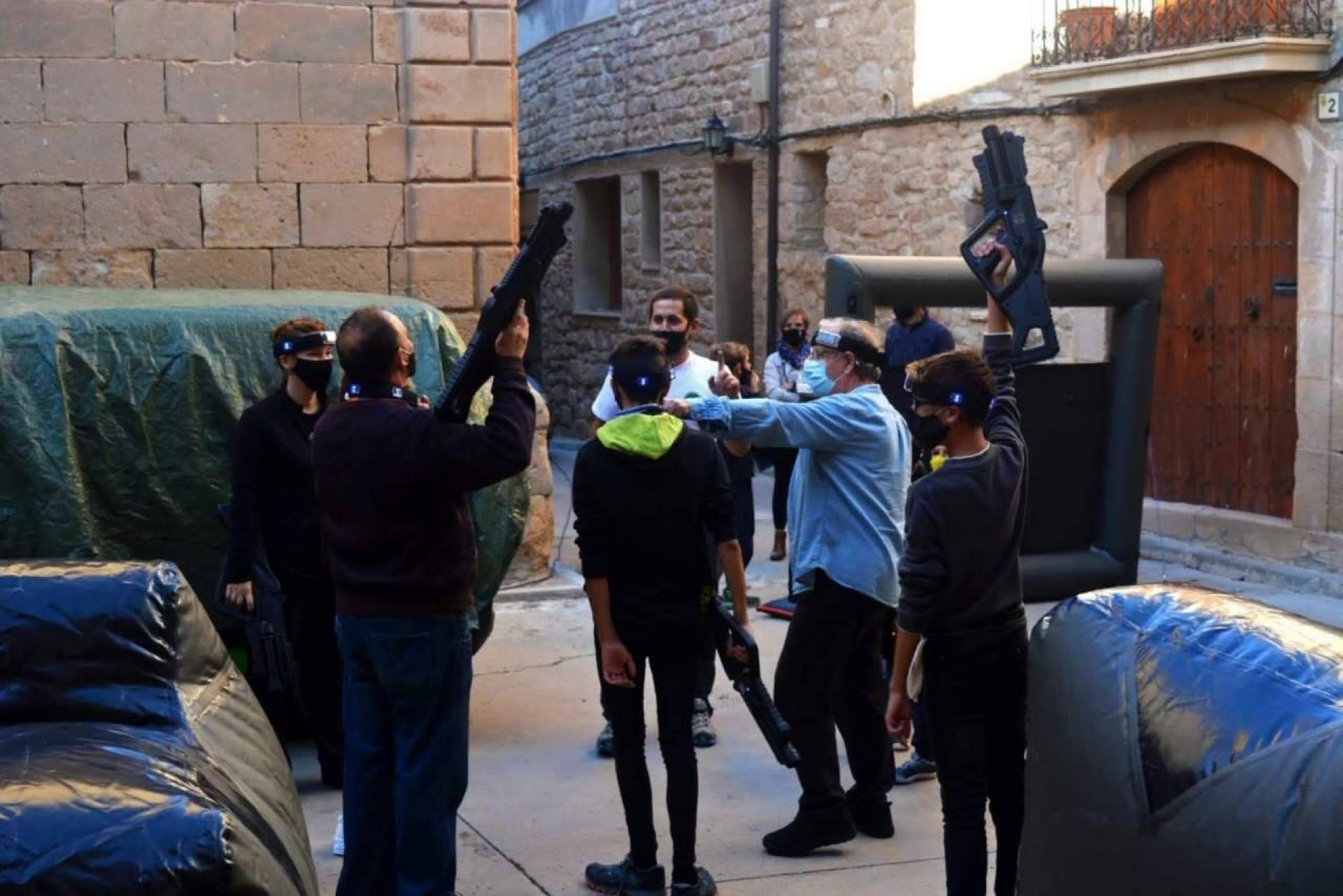 El láser tag Barcelona en ASILVESTRATS es una actividad cada vez más demandada tras haberse superado la última ola de COVID-19