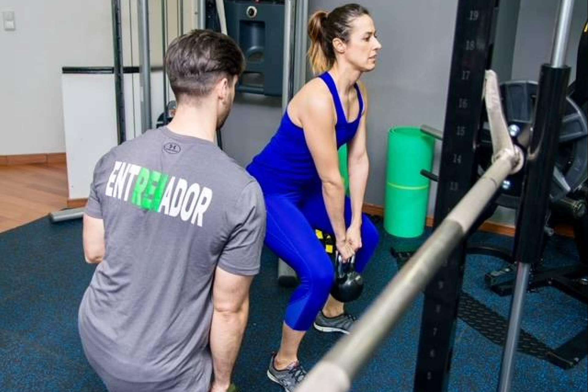 Beneficios de contar con un buen entrenador personal que se adapte a las necesidades, por Rencoach