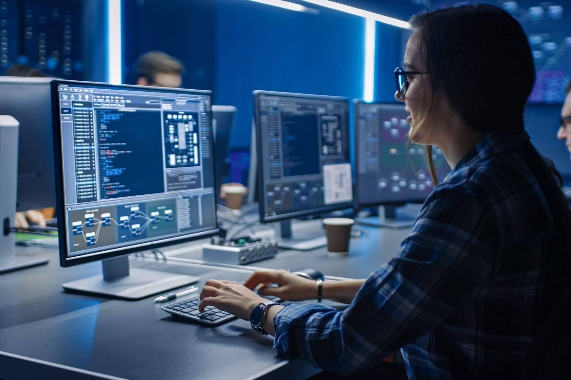 El máster en Full Stack Developer de Naxer garantiza el éxito laboral