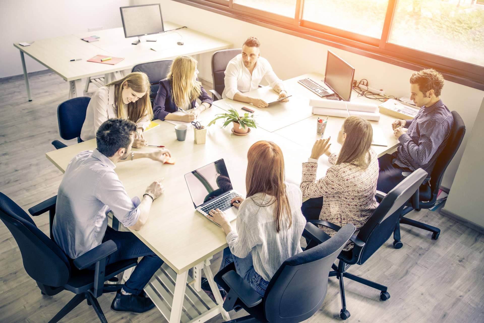 Los asesores empresariales de The Value Network contribuyen en la gestión de proyectos