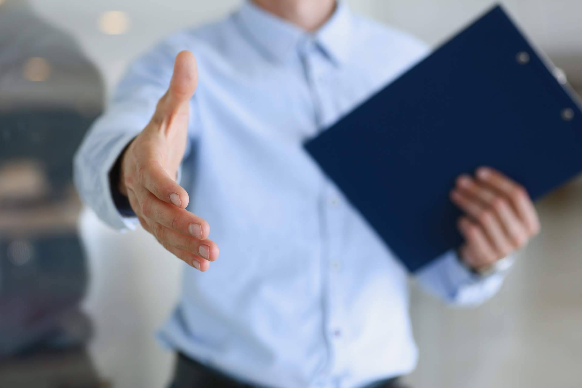 Encontrar ofertas de empleo en el extranjero gracias a la plataforma JOByes