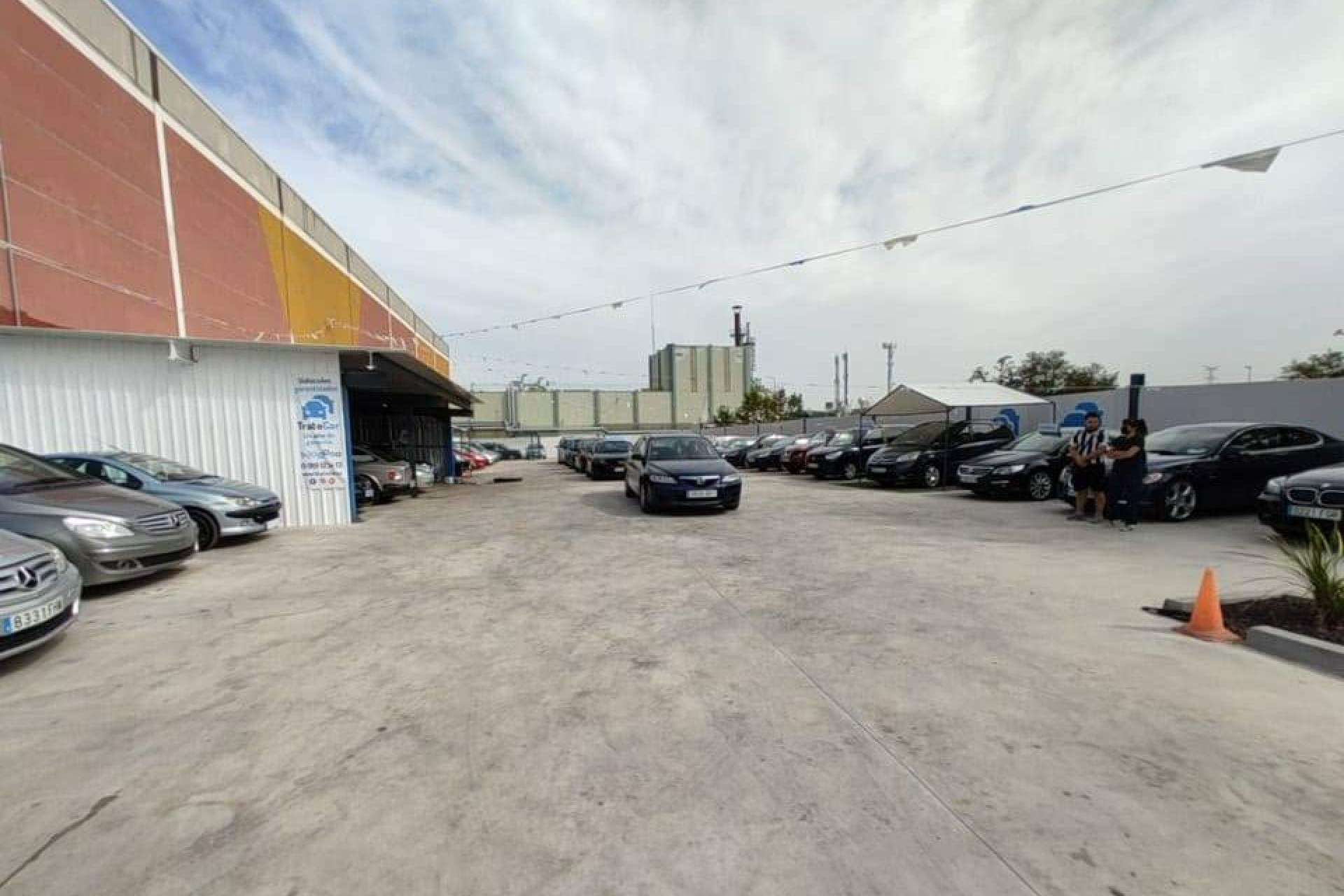 La empresa TratoCar lidera las ventas de vehículos de entre 1.000 y 4.000€