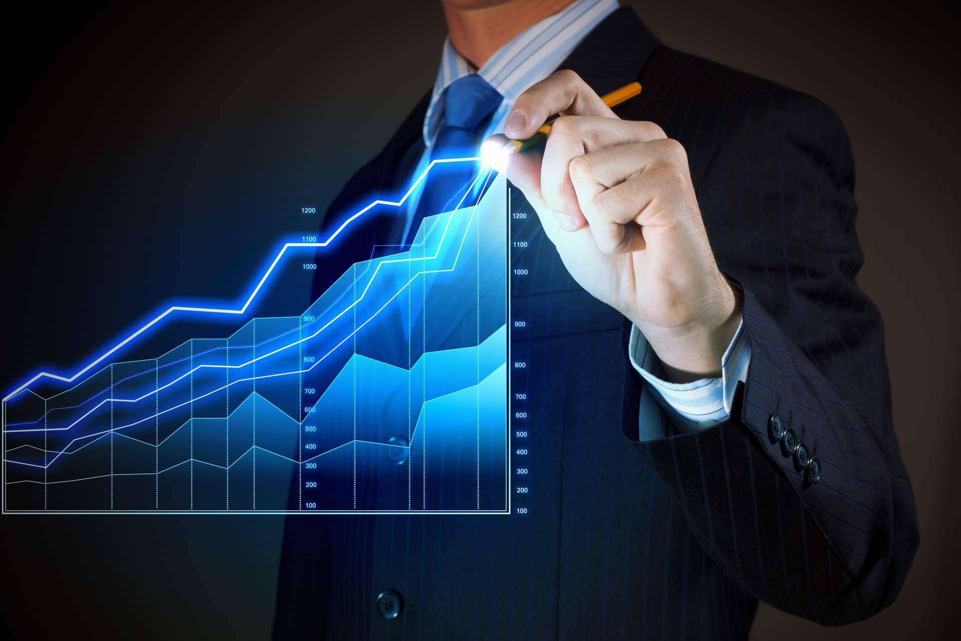 ¿Qué posibilidades ofrecen los cursos de finanzas de Constanza Business & Protocol School?