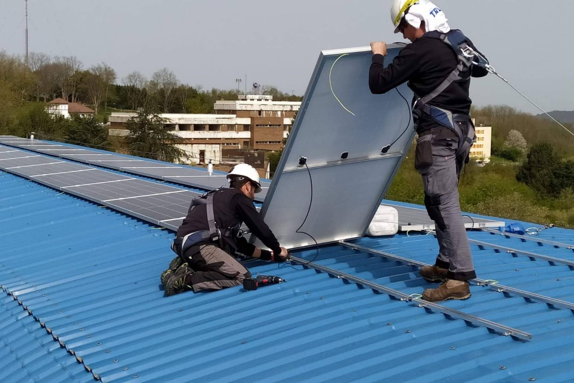 La empresa especializada GREENKw garantiza el ahorro gracias al autoconsumo solar