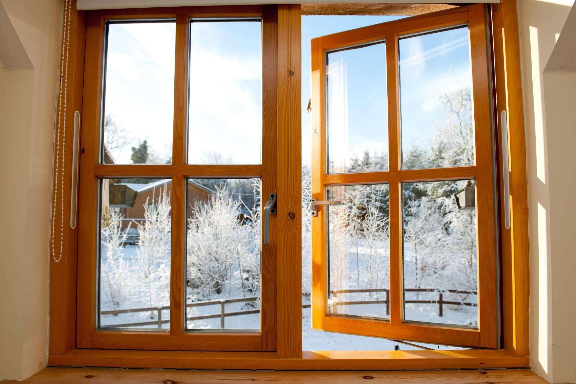 Los consejos de Losma Studio para mantener las ventanas de madera intactas con el paso del tiempo