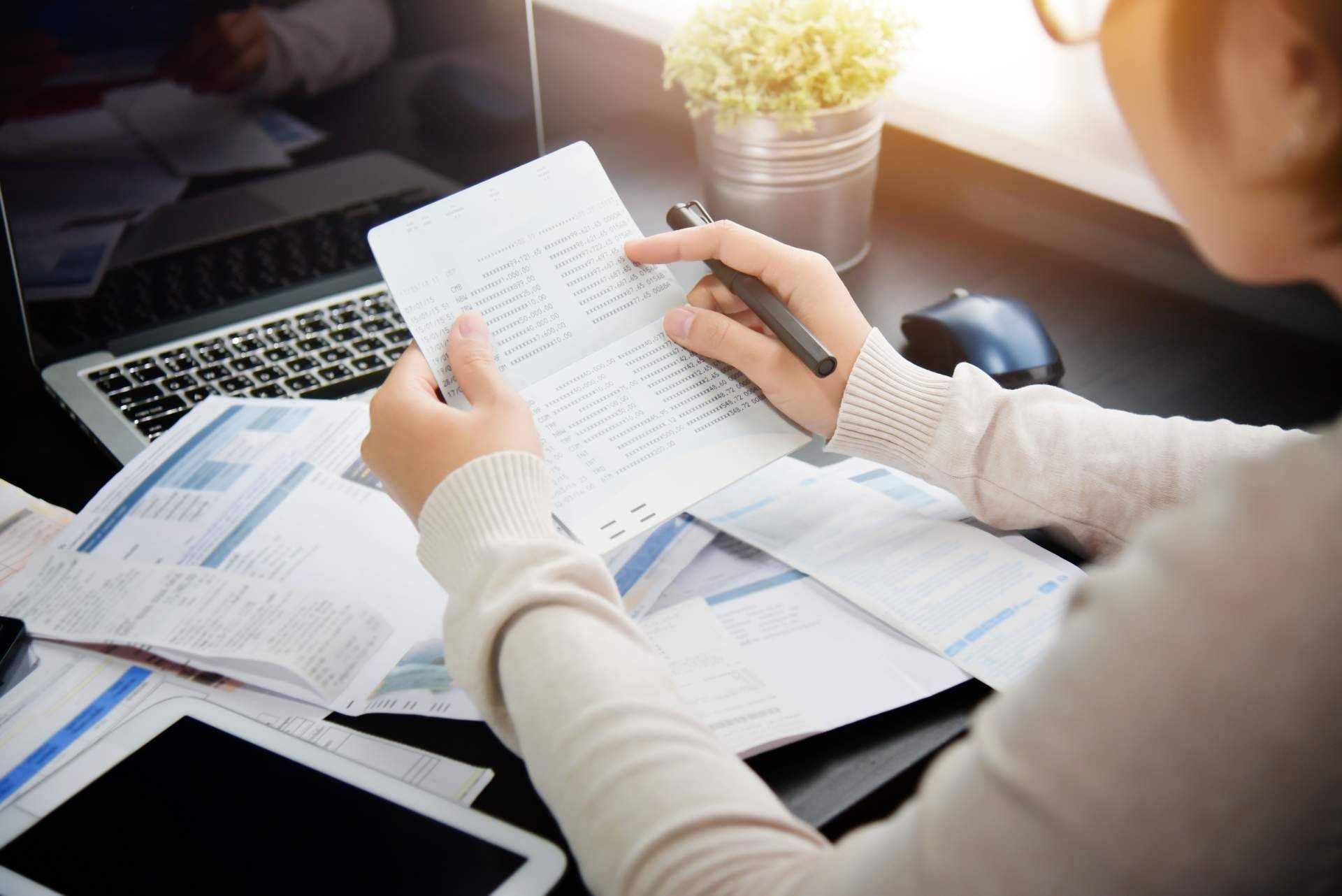 Economía Responsable, elegir entre cuentas nómina y cuentas remuneradas en el comparador de productos financieros