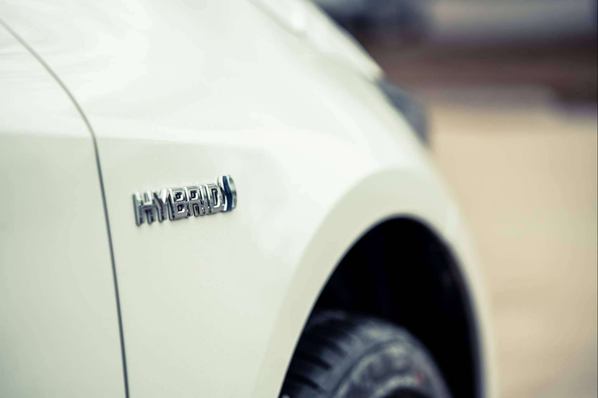 Las ventajas de optar por un coche híbrido, por TodoRenting.es