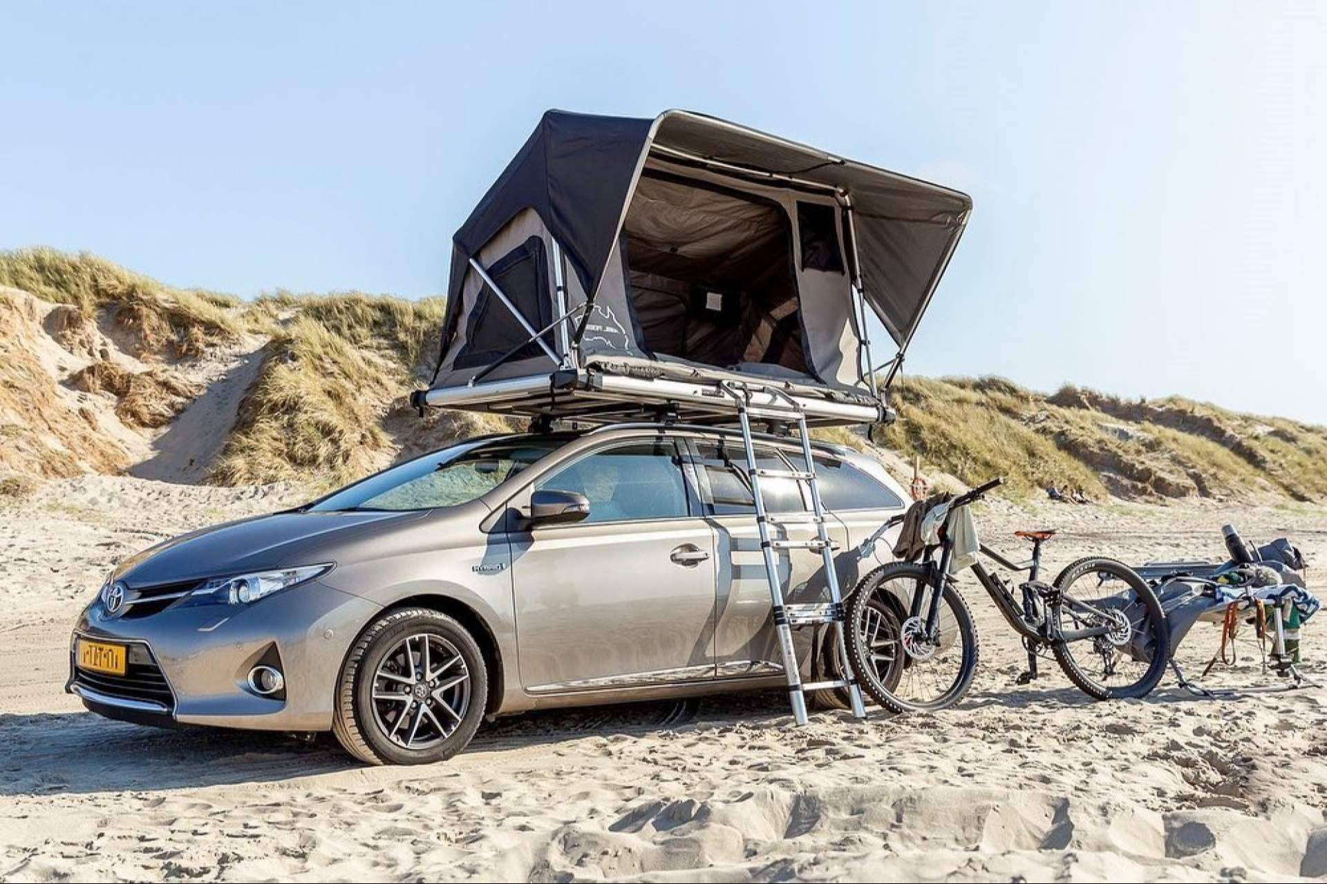 Fox Camper ofrece tiendas de campaña para techo de coche que son una buena opción para la temporada de camping