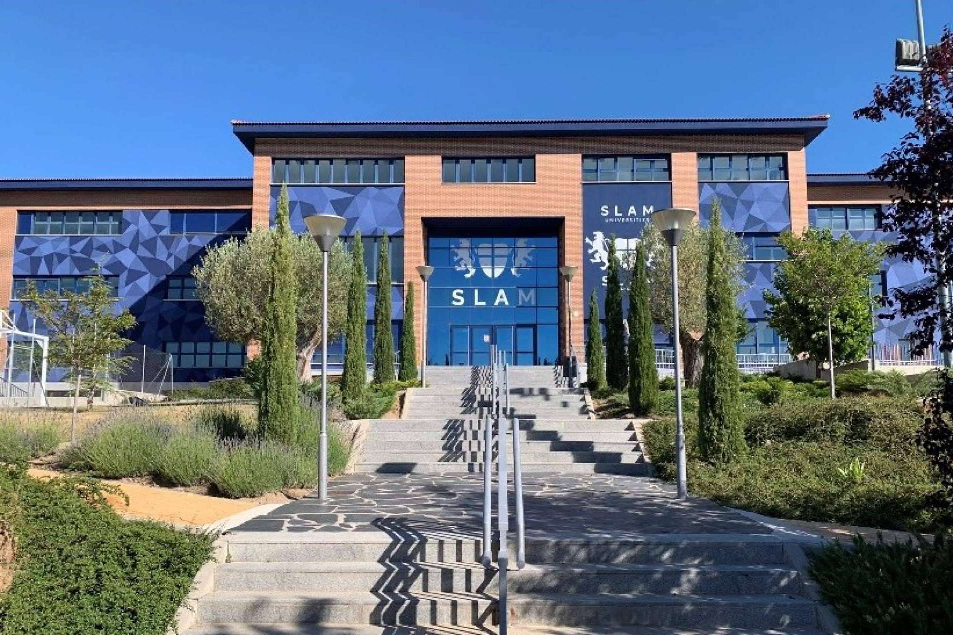 SLAM School es un centro integral de formación internacional de referencia en todo el mundo
