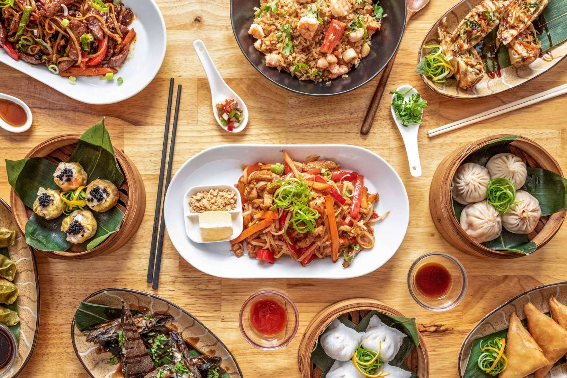 Hacer un pedido online y probar las exquisiteces de la comida tradicional china es posible en el restaurante Dim Sum Market Madrid