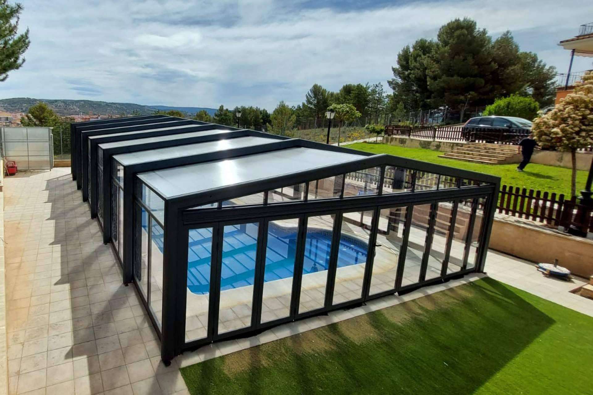 Diferentes sistemas de cerramientos para piscinas en COVERTTO