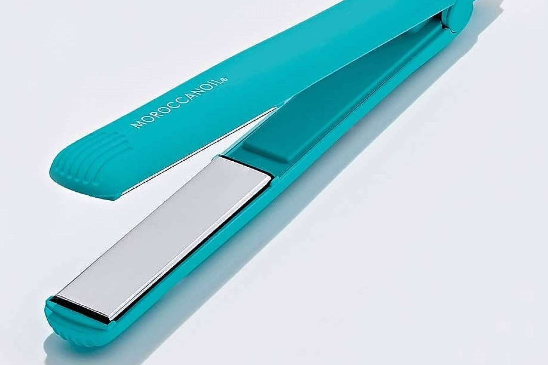 La plancha de pelo profesional de Moroccanoil está online a la venta en Llarcó