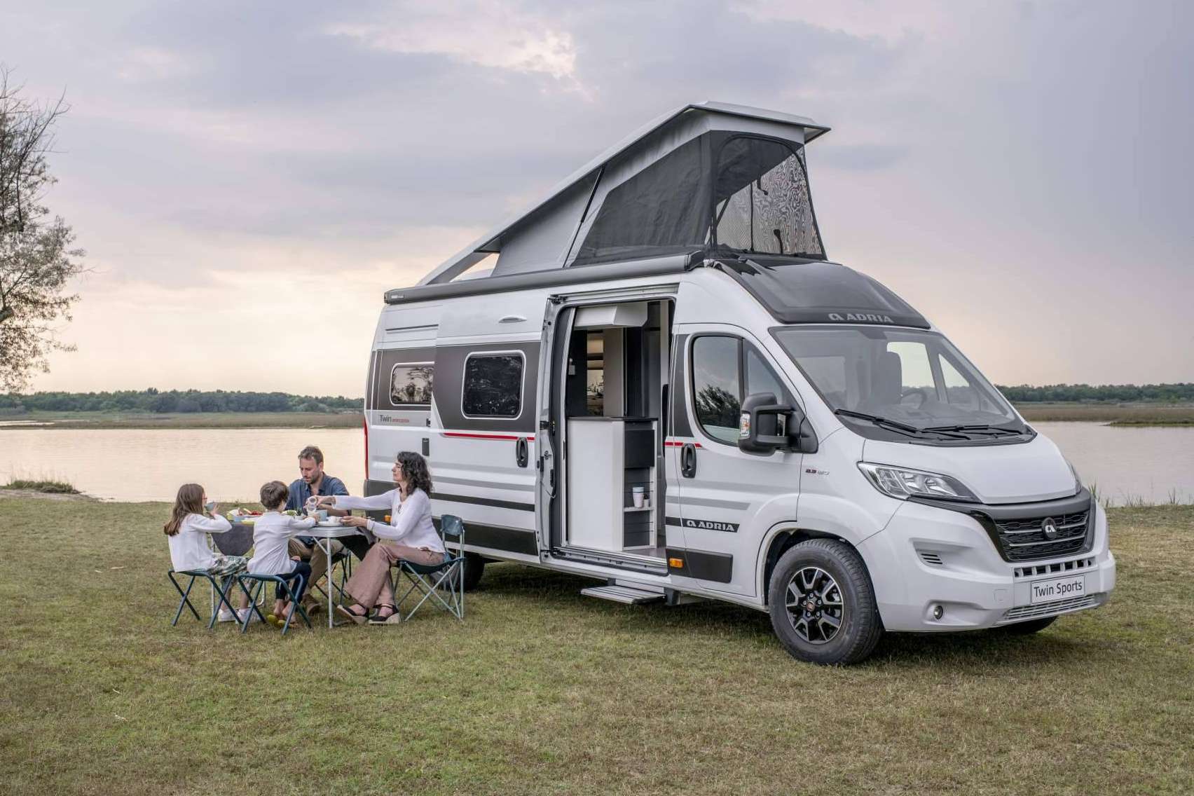 Camper Wheels Rent apuesta por seguir creciendo en España con la inauguración de un centro en Palma de Mallorca