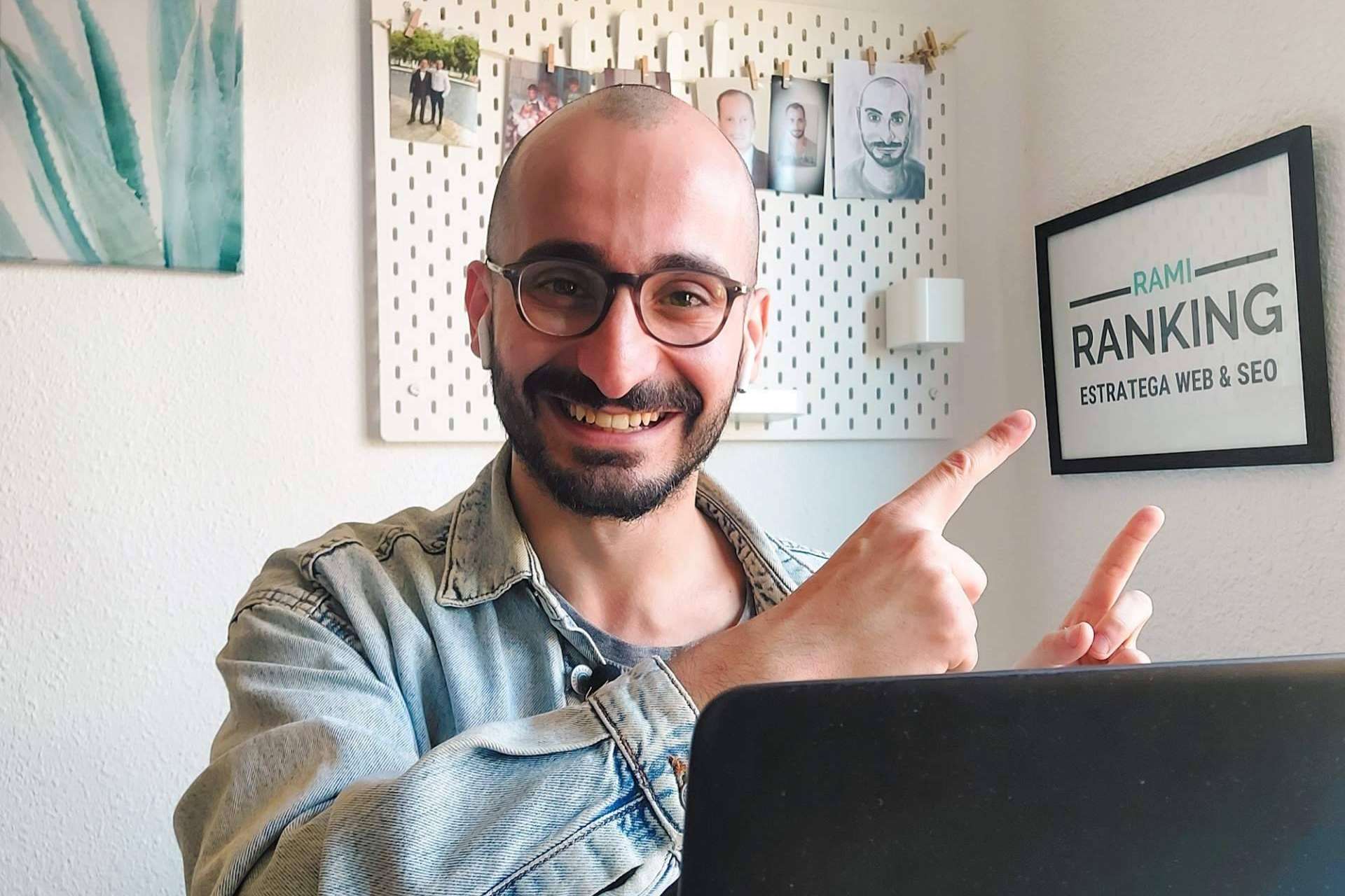 La importancia de contar con un consultor SEO freelance, con Ramiranking