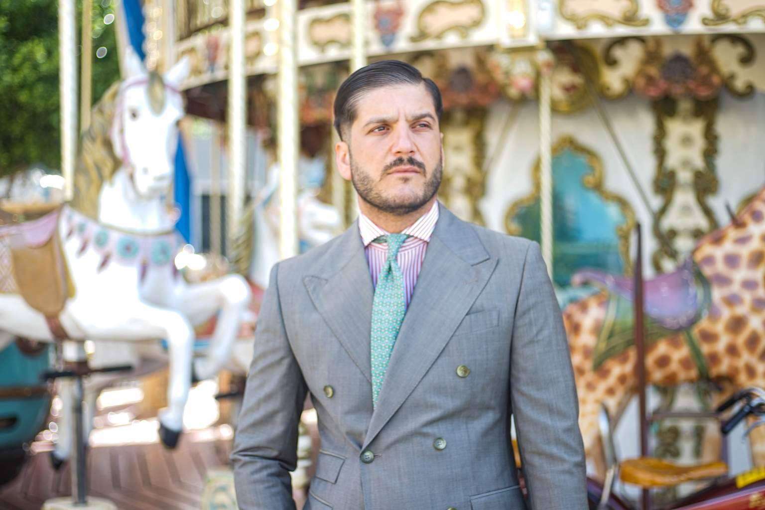 Mate Brand dispone de corbata made in Utrera con ediciones limitadas