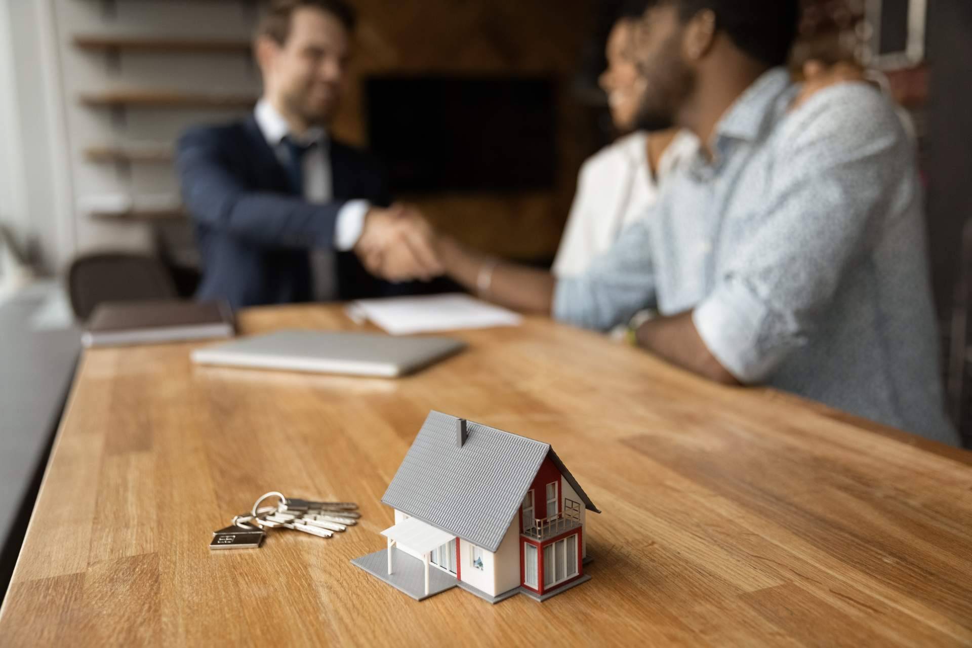 ¿Cómo de importante es contar con un abogado inmobiliario para solicitar una hipoteca?
