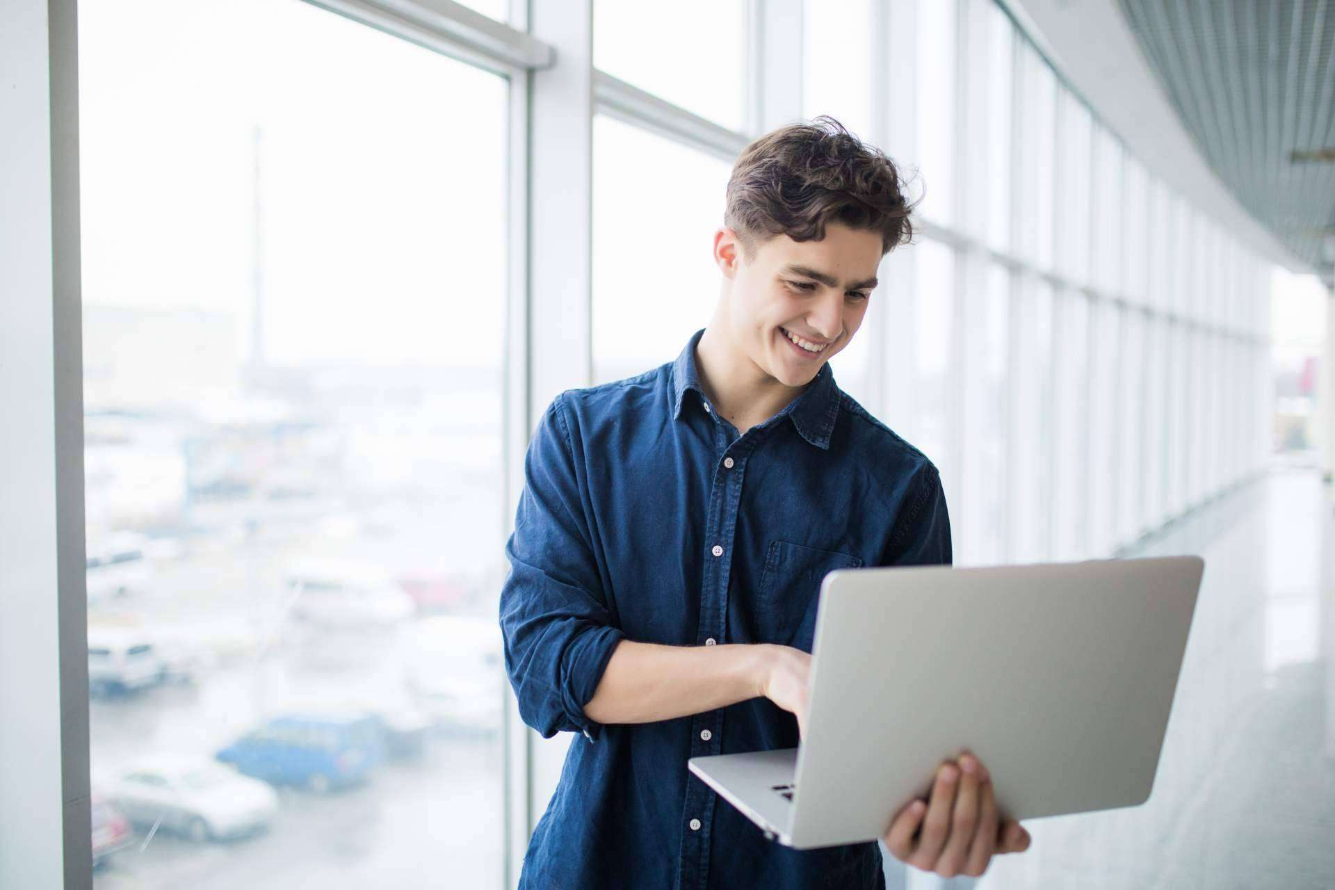 Las ventajas de solicitar la firma online mediante firmar.online y OnBase