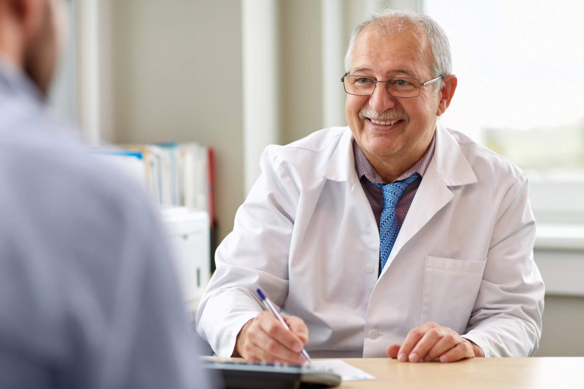 ¿Cómo encontrar el experto en urología idóneo para cada caso? Uromedics