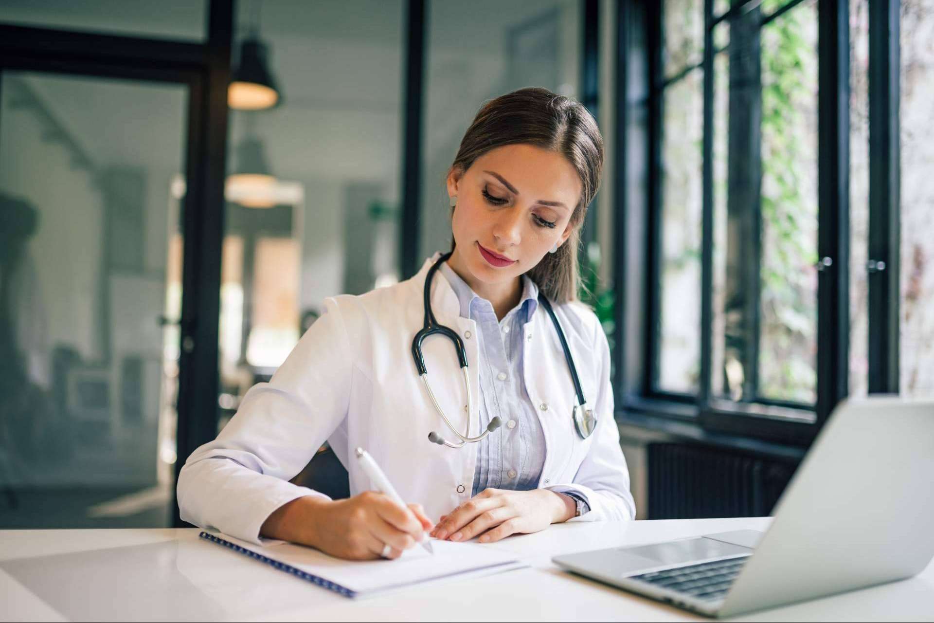 Cómo encontrar la mejor clínica para esta dolencia con Uromedics