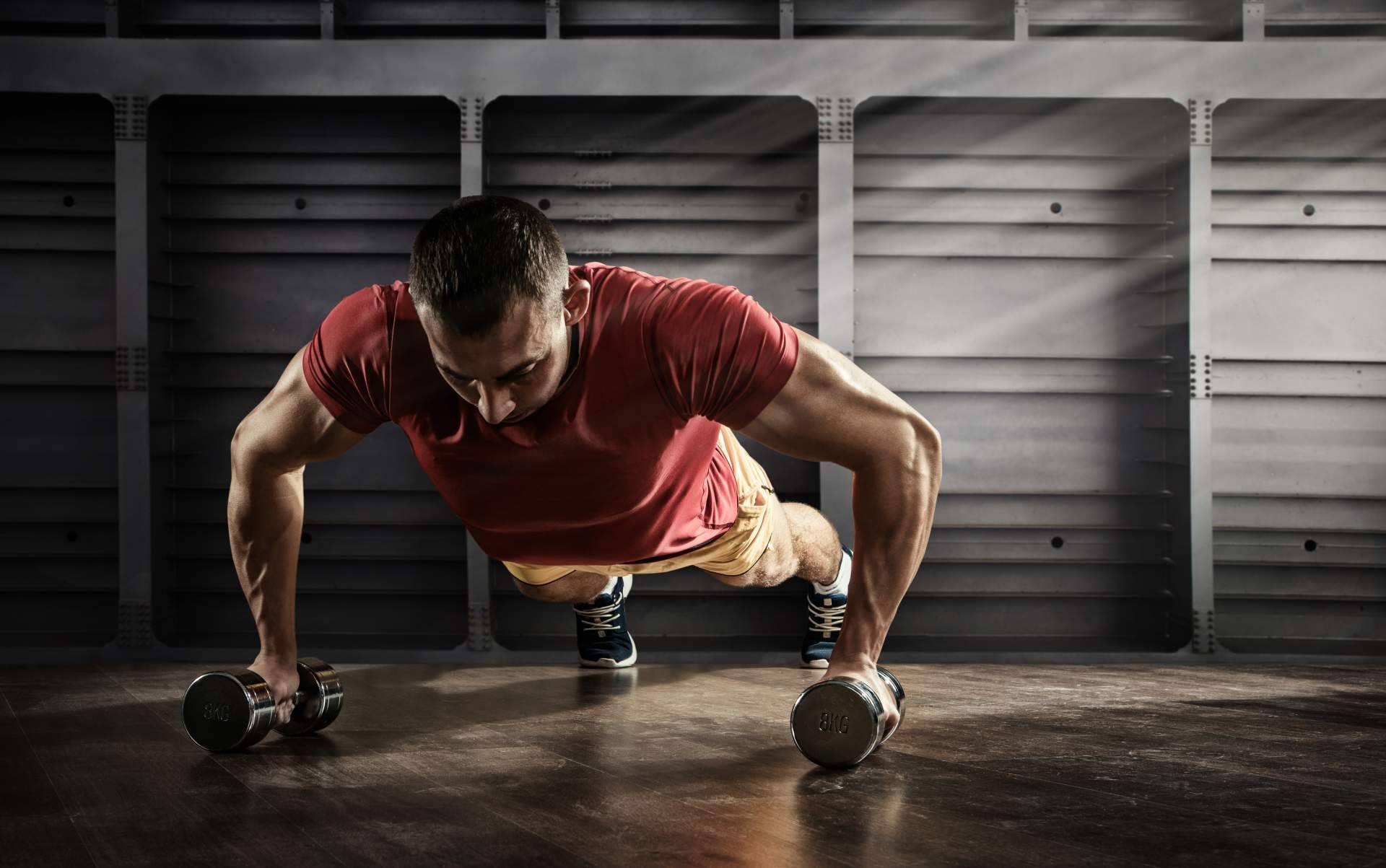 El gel energético de Beverly Nutrition que proporciona un aporte extra de energía y mejora el rendimiento deportivo, Energy Go