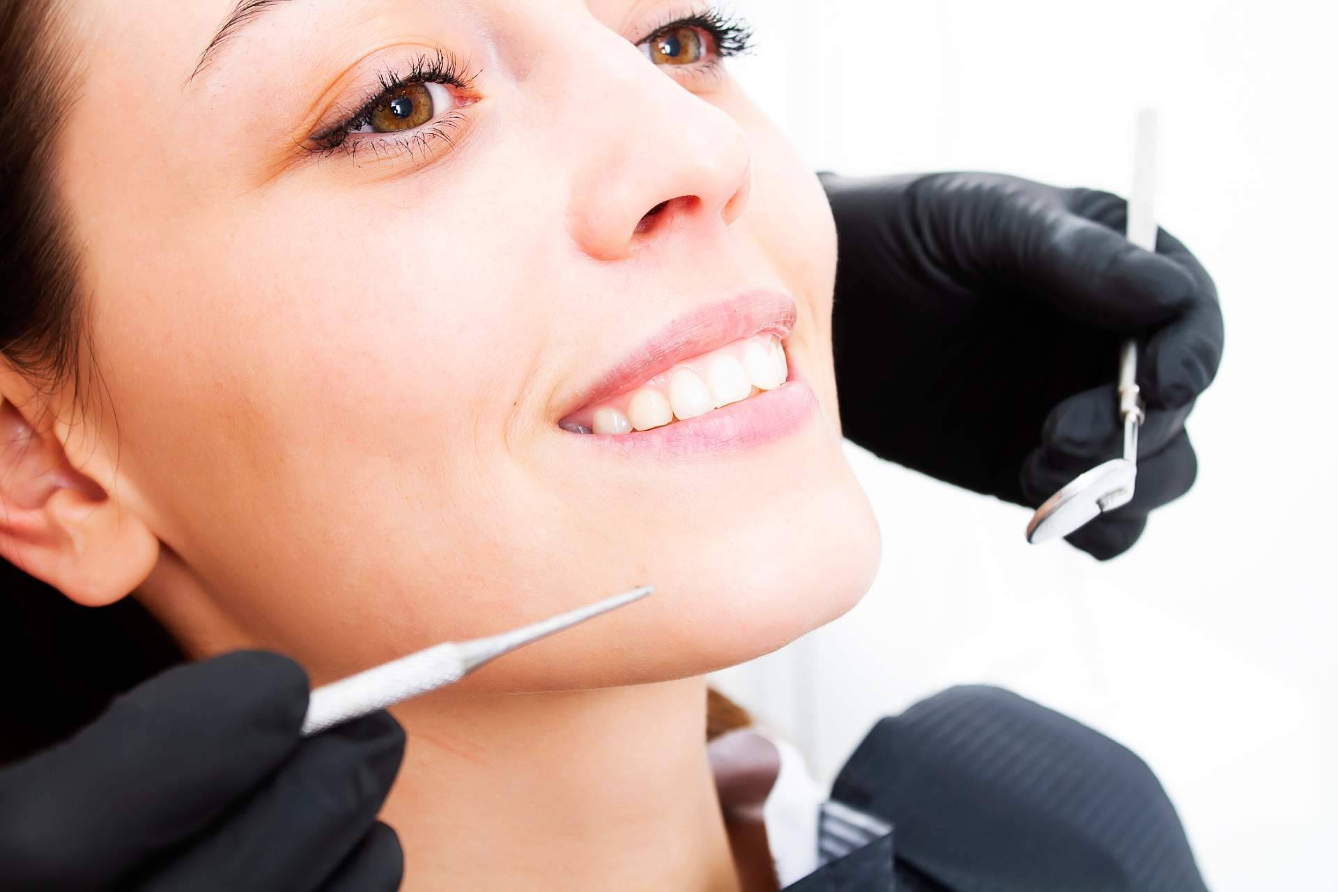 La Clínica Dental ResidentLive realiza el tratamiento de ortodoncia invisible