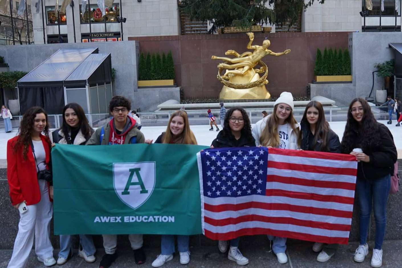 Gracias a Awex Education y una Ley de 1972, 'Compaginar en España es casi imposible' han pasado de la cantera femenina del Rayo a cumplir el sueño americano
