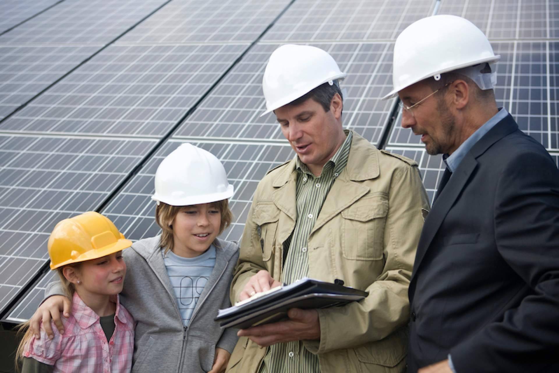 Instaladores de paneles solares, ¿qué buscar y qué evitar?