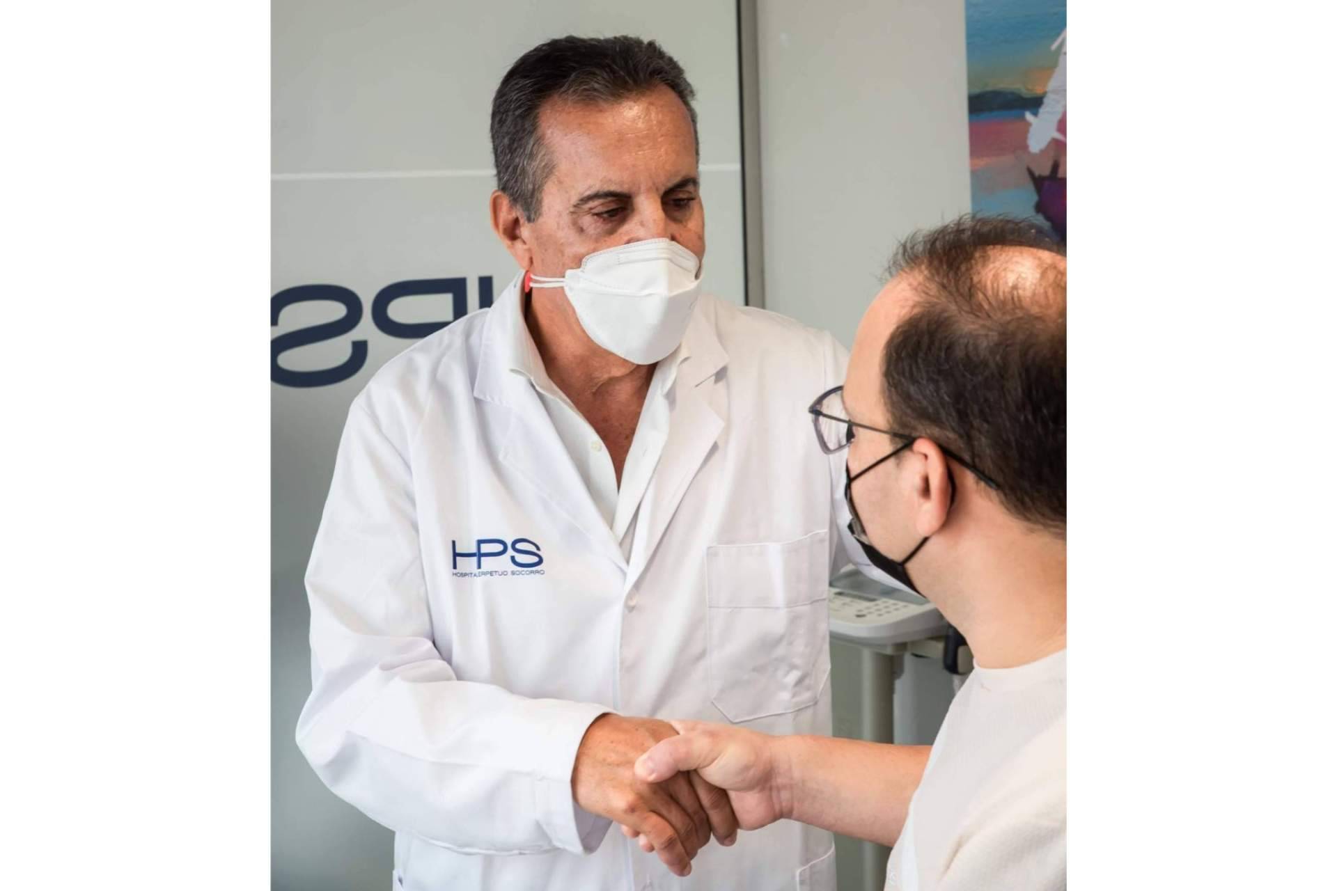 El Dr. Julián Castillo aplica técnicas avanzadas de gluteoplastia en Canarias