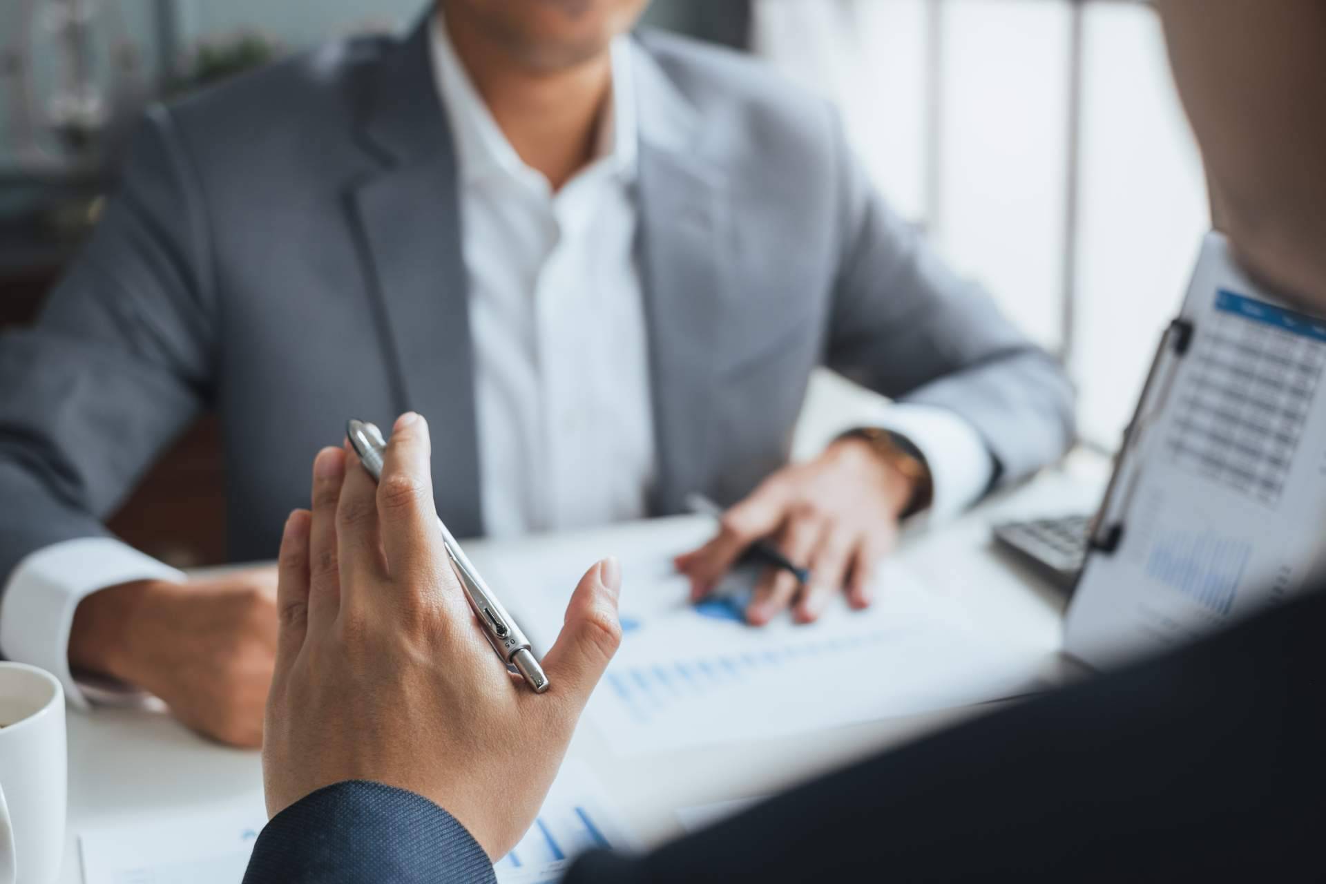 La clave para el éxito empresarial es una razón social única y fácil de recordar