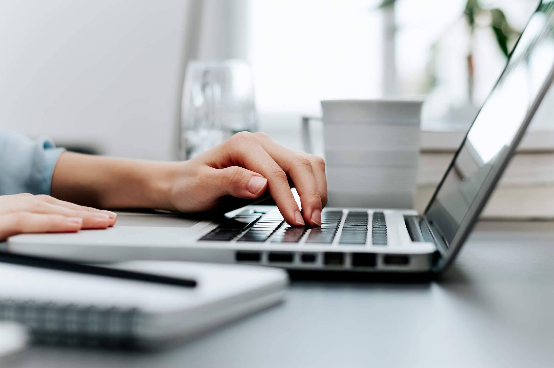 SETROI opiniones. Los nuevos hábitos que influyen en la comunicación corporativa