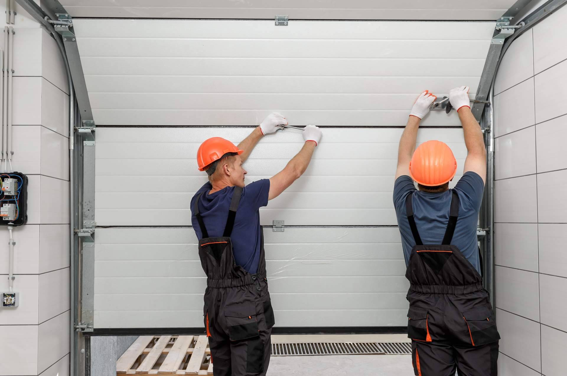 Soluciones personalizadas para el mantenimiento y actualización de puertas de garaje de la mano de Segova