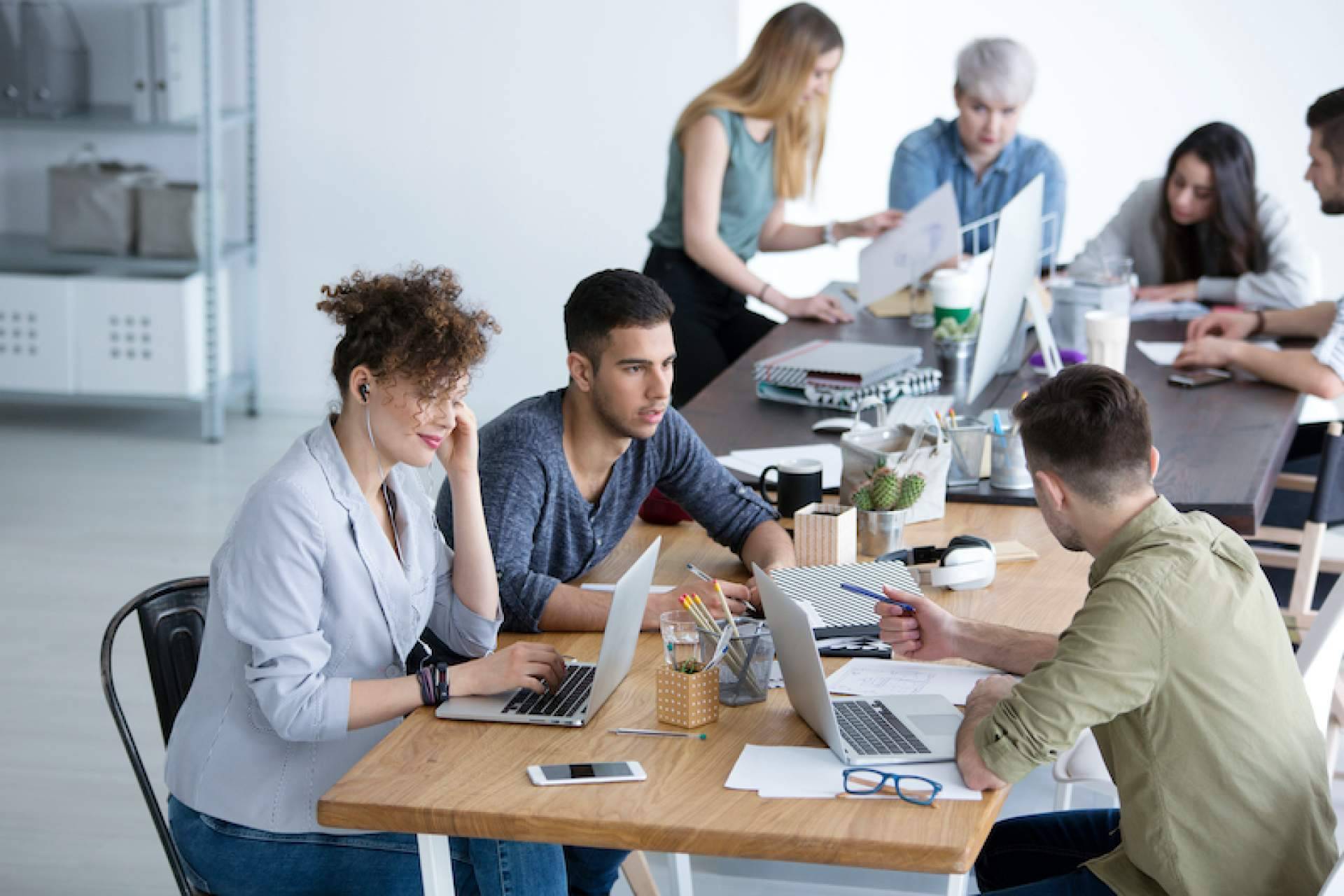 Especialistas en marketing 2.0 con Asombro Extremo