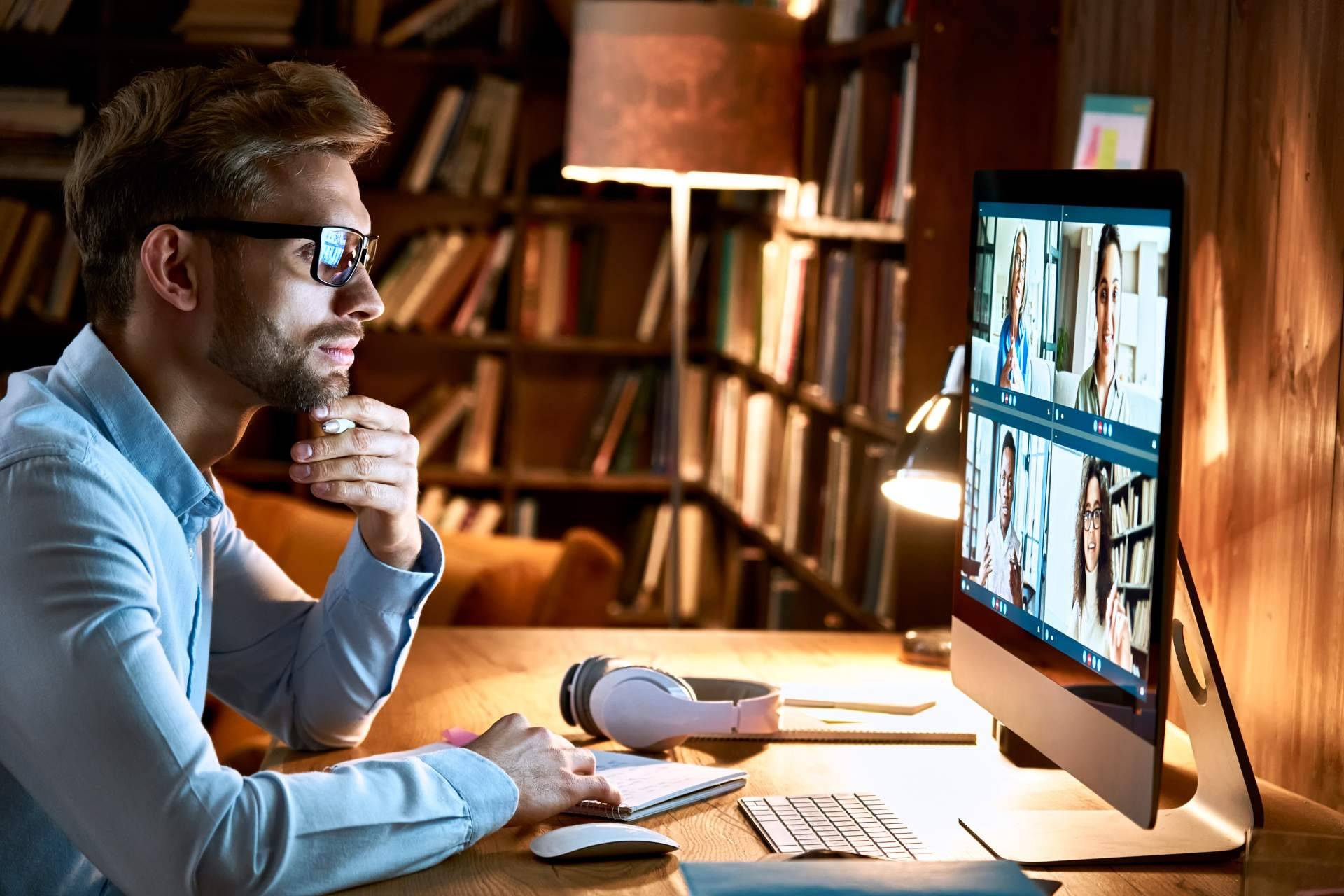 Formación para empresas, ¿cuáles son las diferencias entre el aula virtual y la formación e-learning?