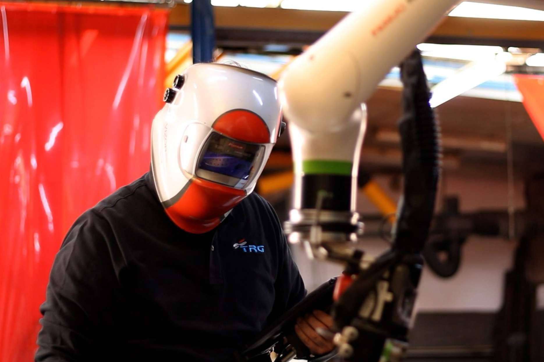 TRG, soluciones para la fabricación de piezas metálicas en acero al carbono, acero inoxidable y aluminio