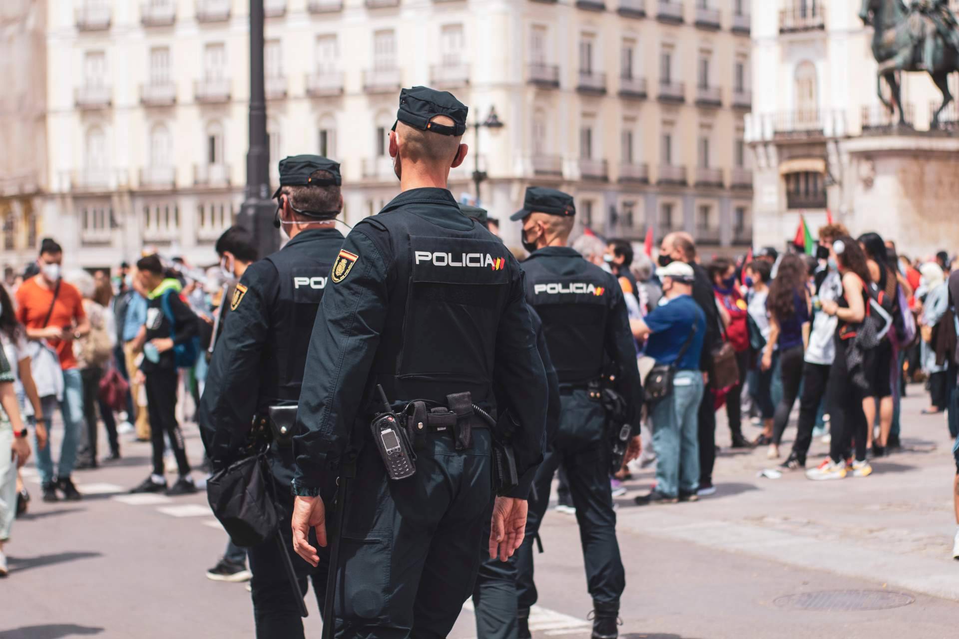 Un modelo de éxito, más de 30.000 profesionales formados por la Escuela Superior de Seguridad en España