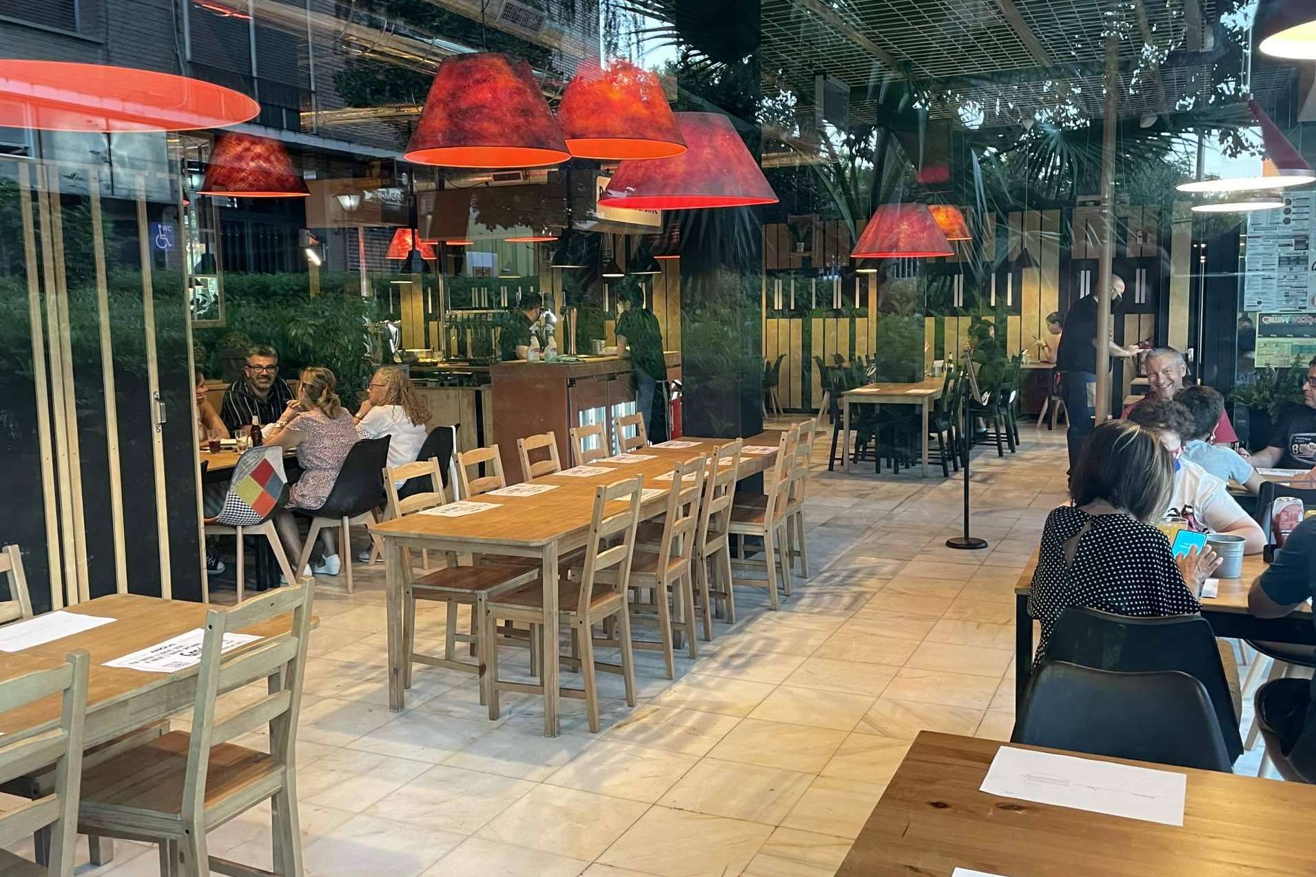 Nueva oportunidad para emprendedores; Angus Diner presenta su negocio Sin Franquicia