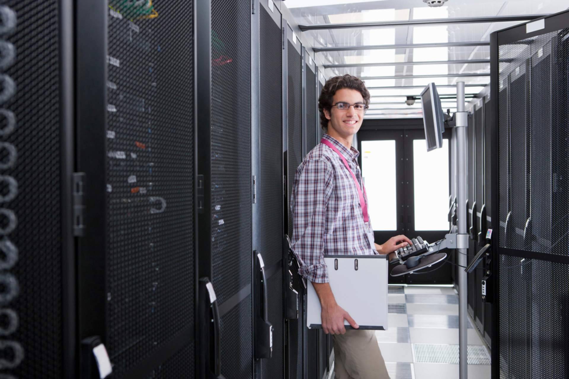 JMG Virtual Consulting lanza un curso completo de formación en Proxmox VE para profesionales IT