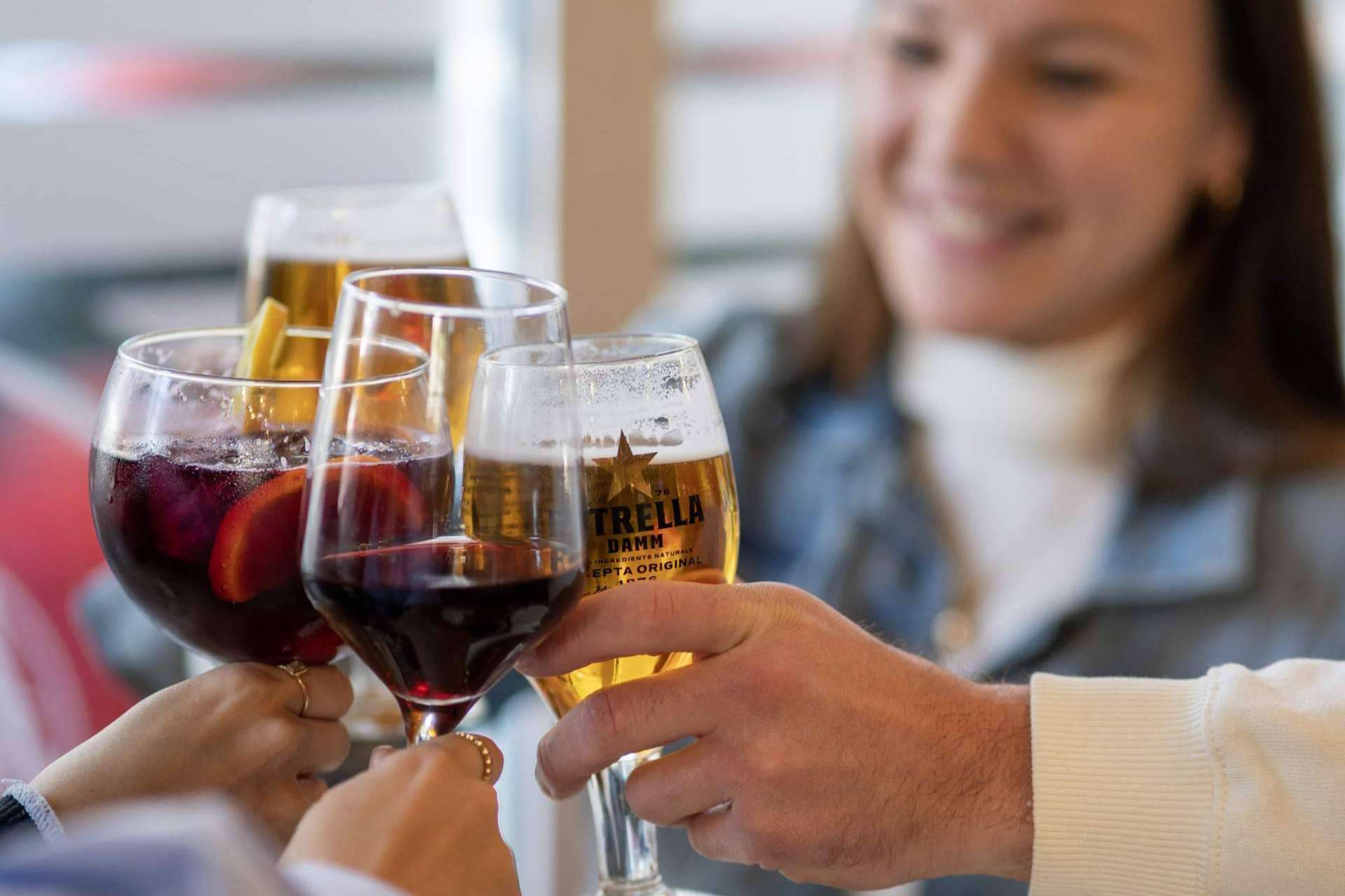 La Barceloneta cuenta con un restaurante abierto hasta tarde; Pasa Tapas y su cocina sin interrupciones