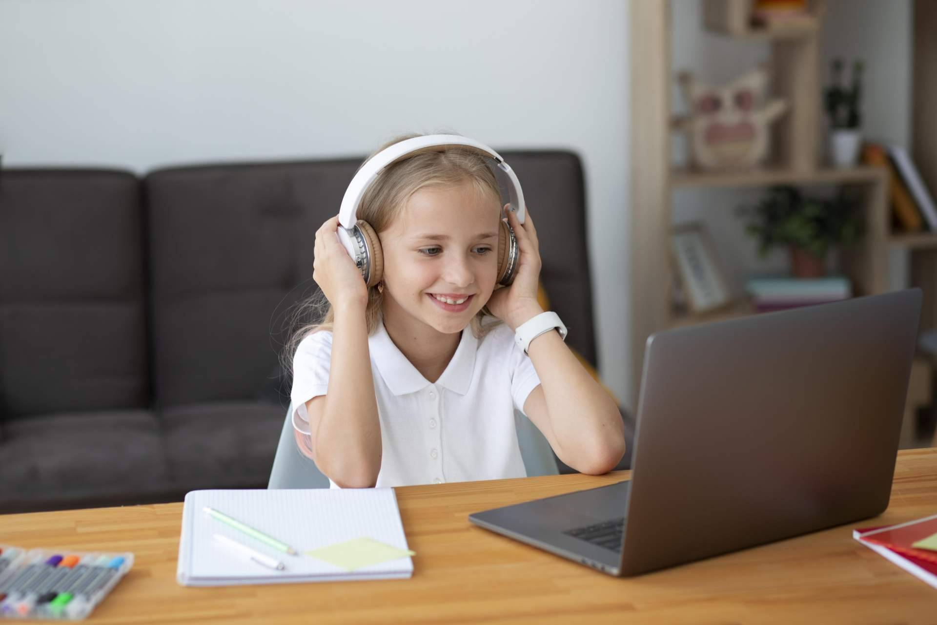 ¿Ahorrar con las clases online de inglés para niños? Vibenglish ha encontrado la fórmula