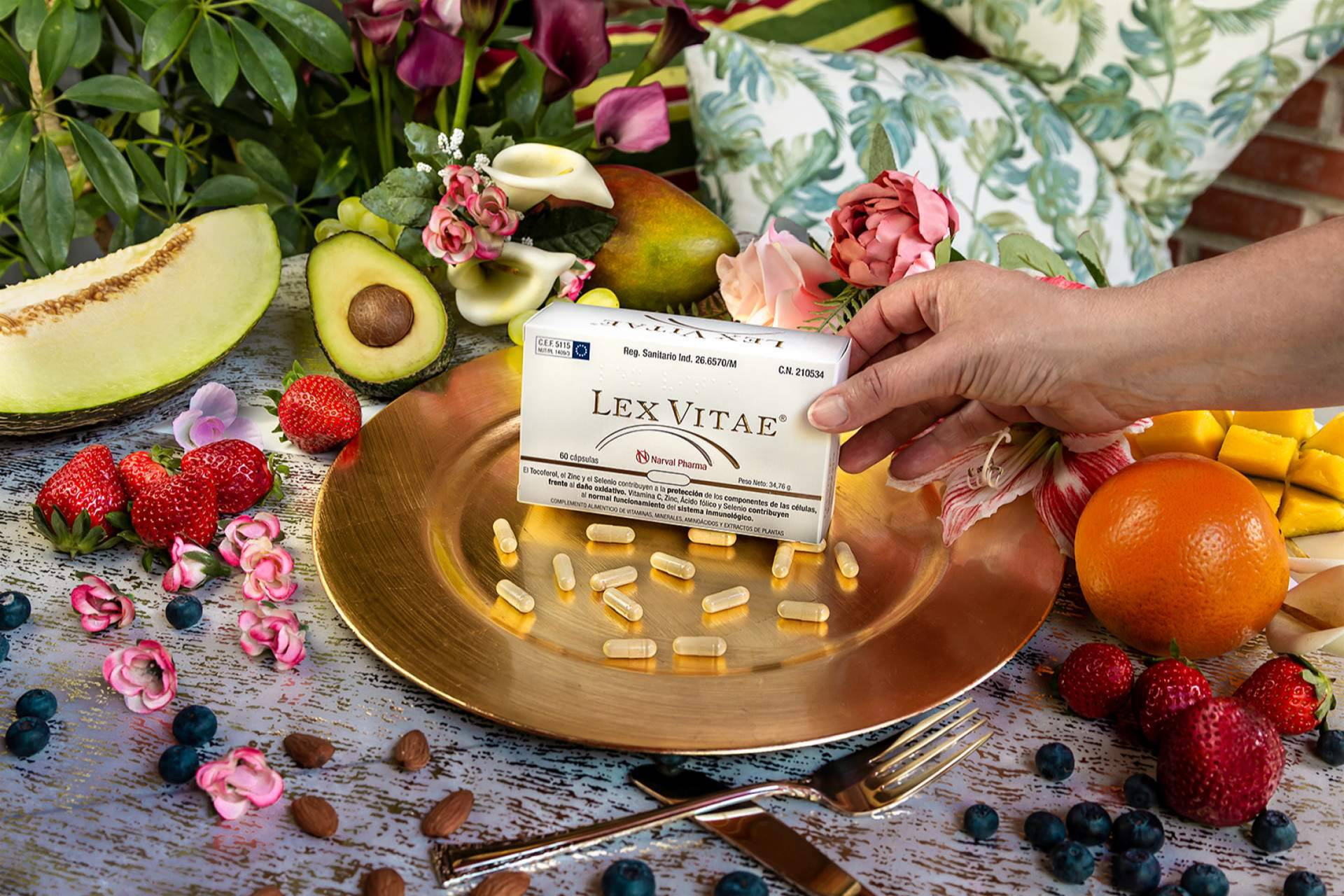 Antioxidante oral para piel y cabello; Lex Vitae de Narval Pharma concentra Q10 y vitaminas