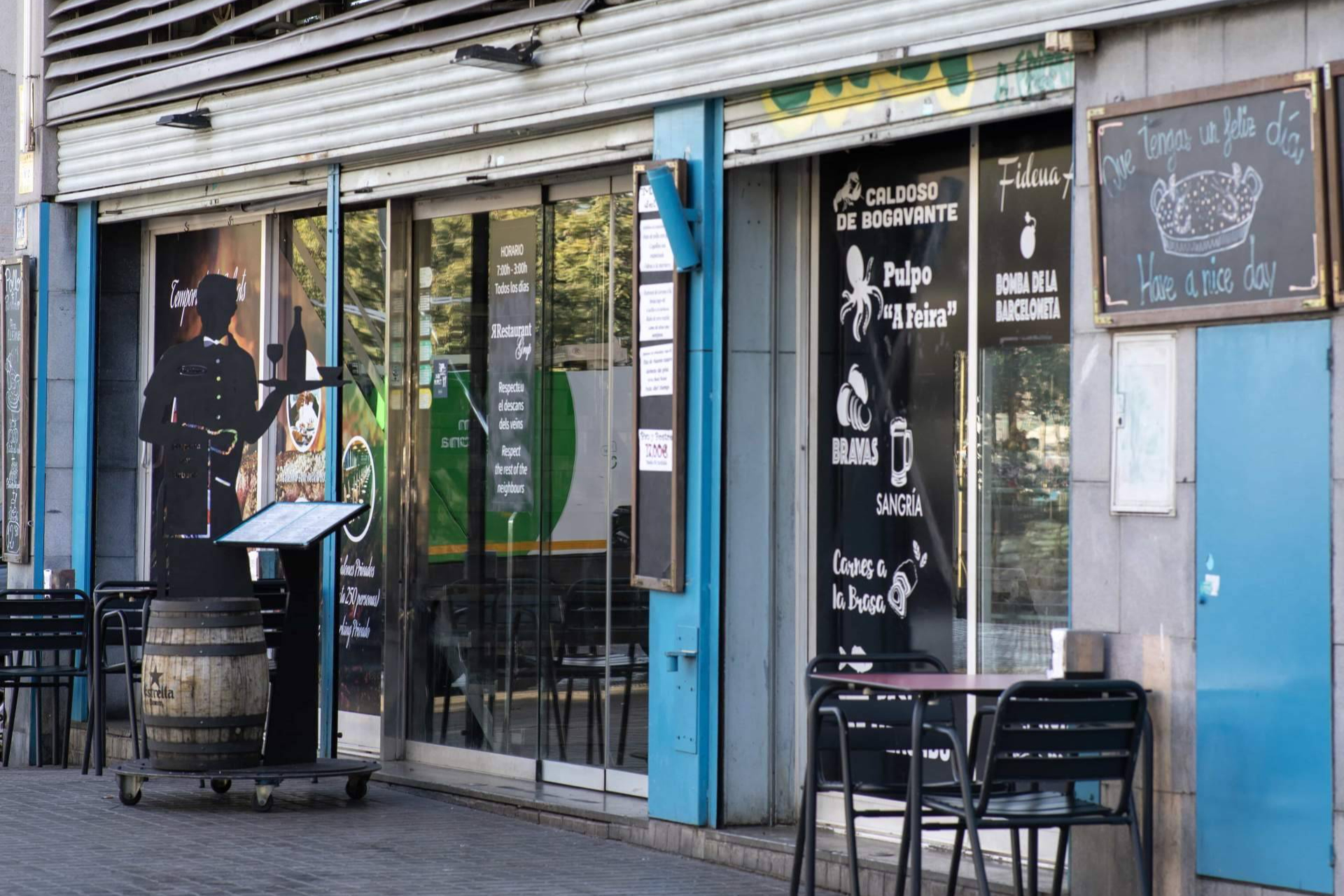 Pasa Tapas refuerza su identidad como restaurante en Barceloneta especializado en cocina mediterránea